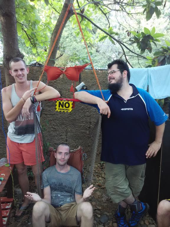 Bricks And Bamboo Hostel Anjuna Εξωτερικό φωτογραφία