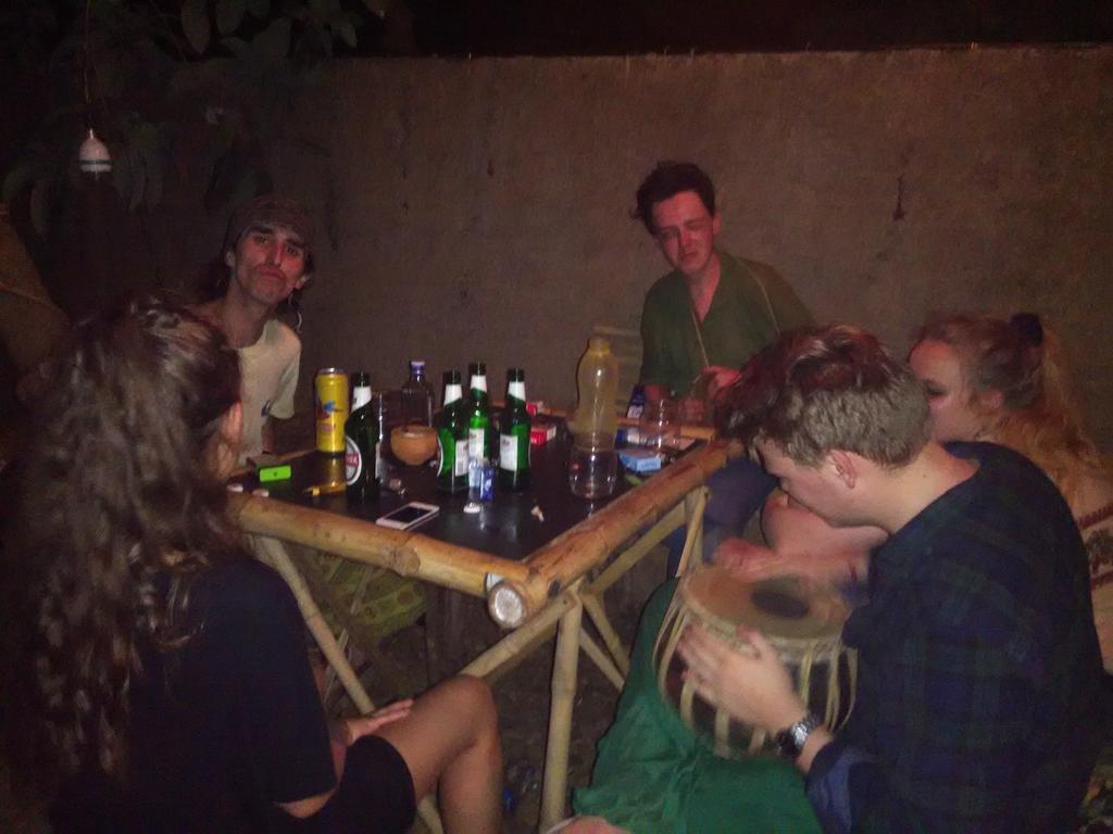 Bricks And Bamboo Hostel Anjuna Εξωτερικό φωτογραφία