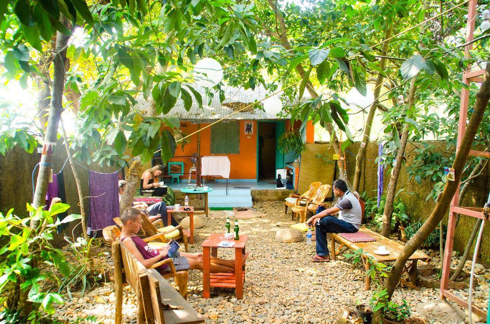 Bricks And Bamboo Hostel Anjuna Εξωτερικό φωτογραφία