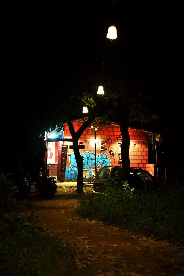 Bricks And Bamboo Hostel Anjuna Εξωτερικό φωτογραφία